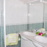 D'hotes Le Clos Ambels Bed & Breakfast Ambialet