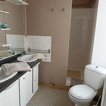 D'hotes Le Clos Ambels לינה וארוחת בוקר אמביאלט