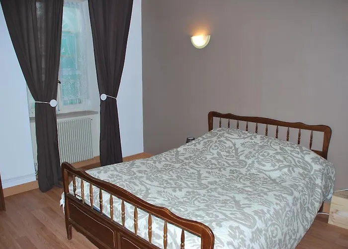 فندق مبيت وإفطار D'hotes Le Clos Ambels 3*